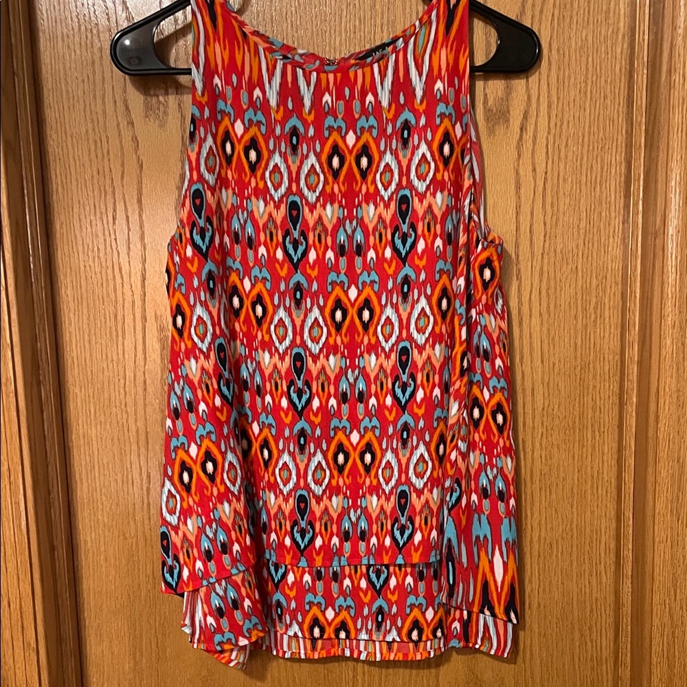 Zac & Rachel Red and Orange Patterned Tank Top NWOT